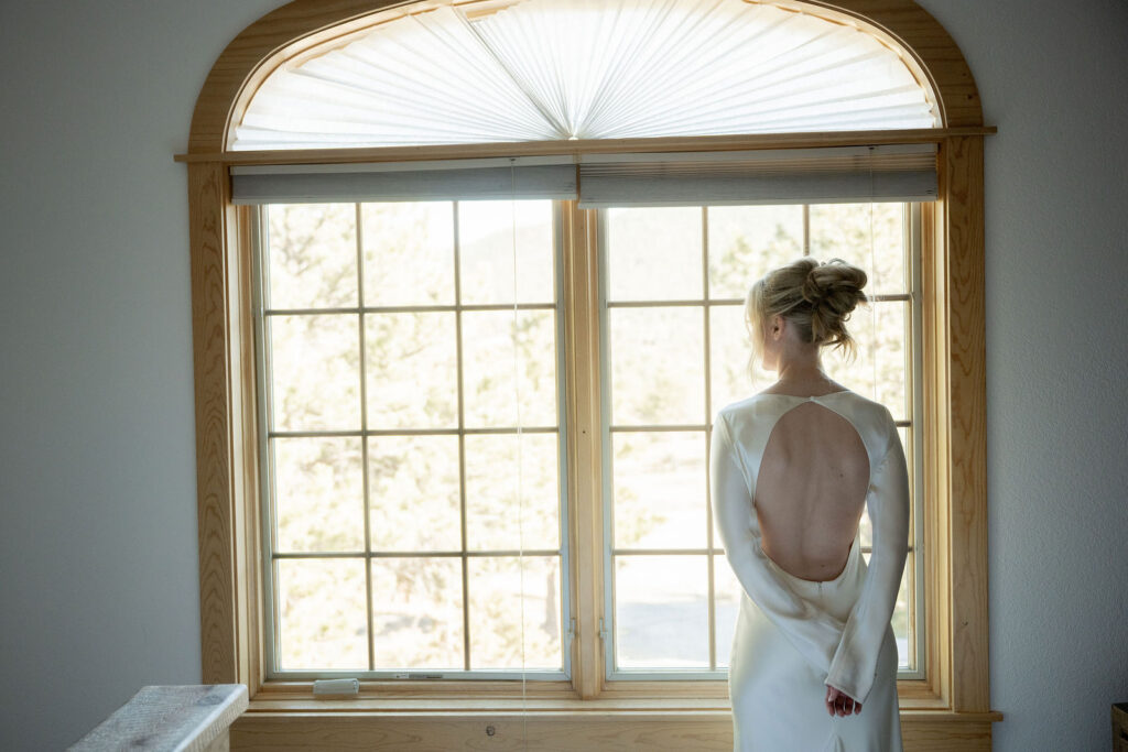 graceful open back-hung